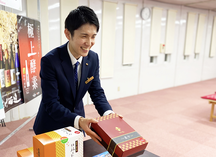 藤谷佳祐
